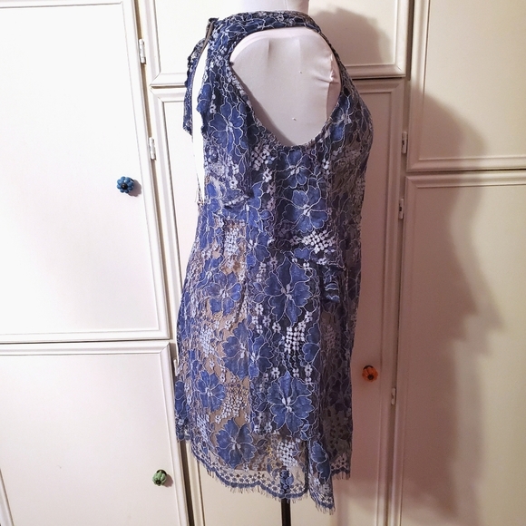 Venus Navy Lace Cold Shoulder Dress - Picture 3 of 11